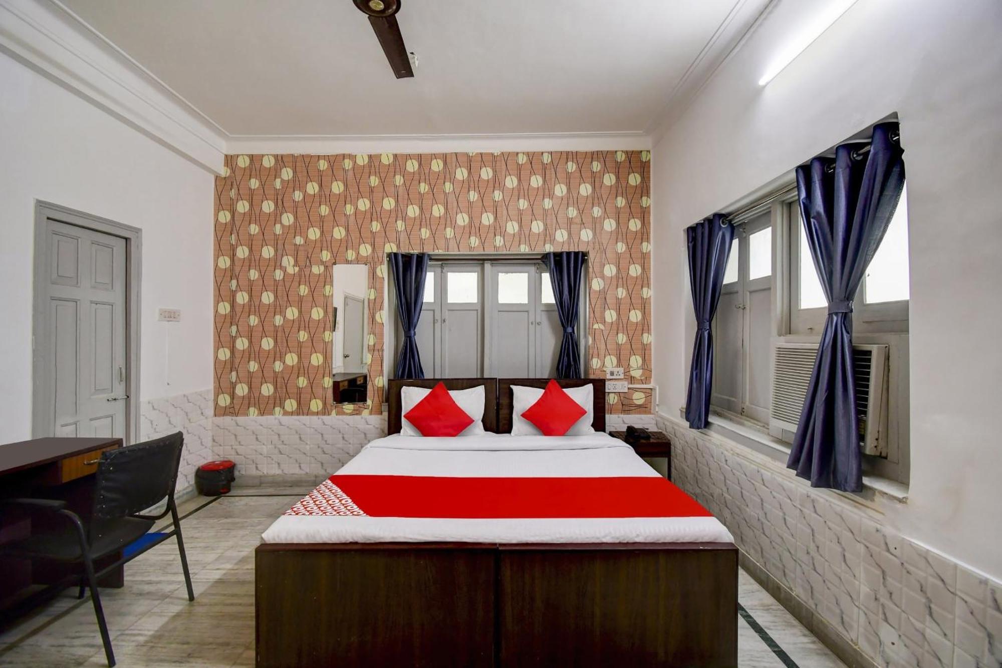 Super Oyo Hotel O Fantasy Stay Vibe 콜카타 외부 사진
